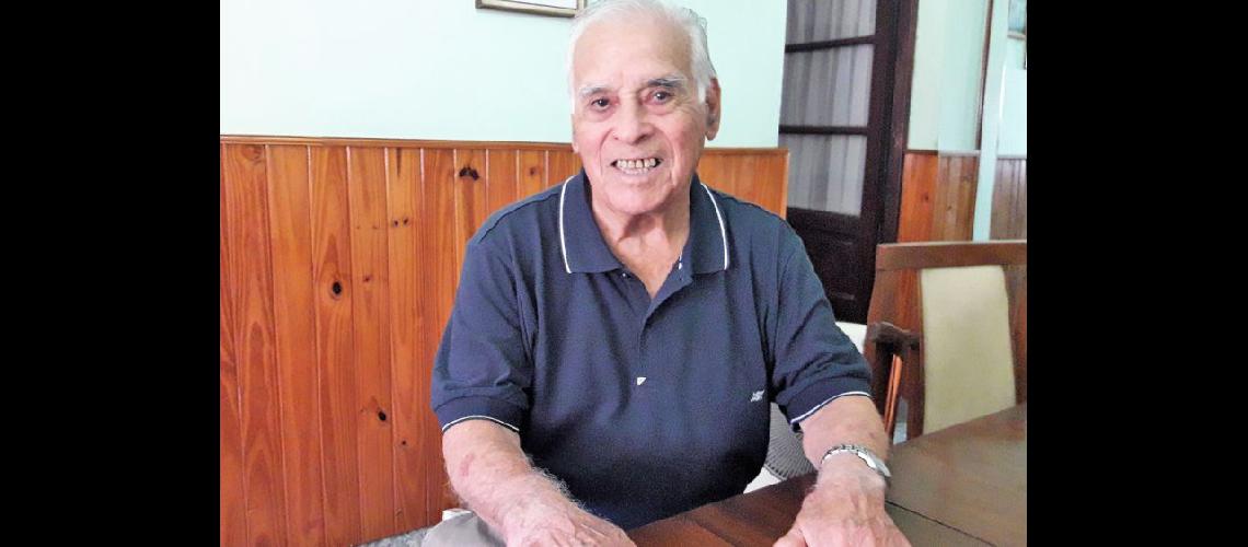  Néstor Mrquez un vecino de Pergamino que celebra la vida a los 90 años (LA OPINION)