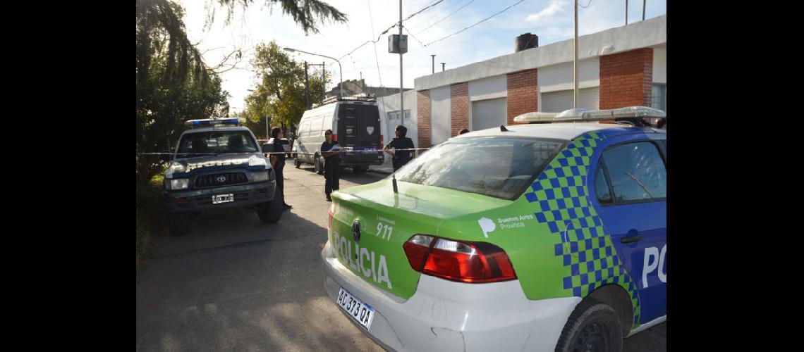  El lamentable hecho ocurrió el pasado jueves entre las 5-00 y 6-00 de la mañana aproximadamente (LA OPINION)