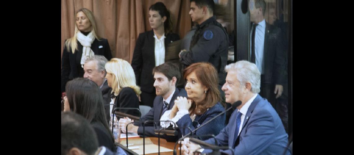  La expresidenta se ubicó en la última fila (NOTICIAS ARGENTINAS)