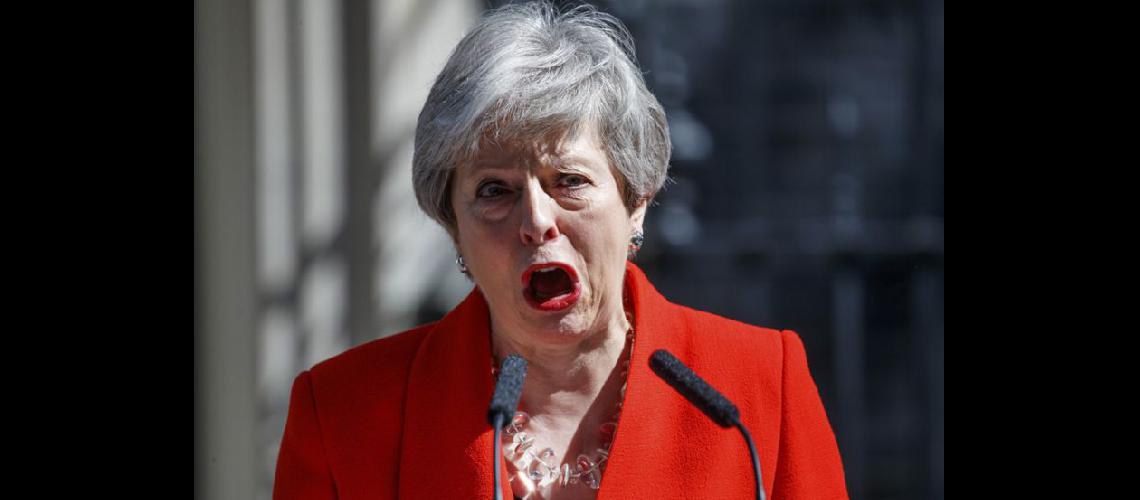  Theresa May anunciando ayer su renuncia en las afueras de 10 Downing Street en el centro de Londres (NA)