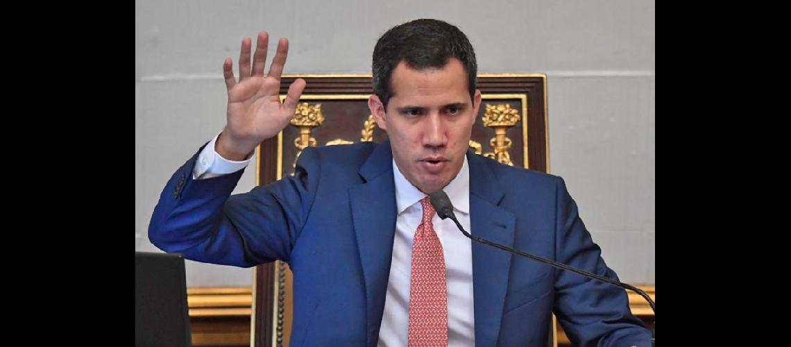  Guaidó- el régimen se va a ahogar en contradicciones en aislamiento se va a ahogar en un desastre (NA)
