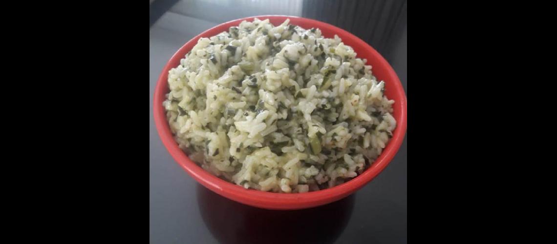  La espinaca le agrega al arroz sus nutrientes que no son pocos (VICTORIA DINARDO)