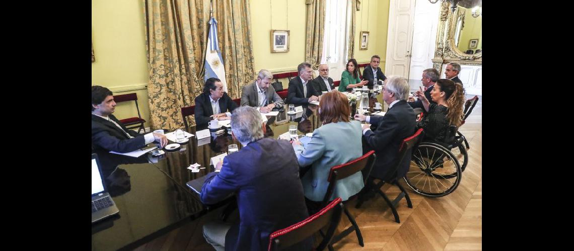  El presidente Mauricio Macri volvió a presidir una reunión de gabinete en la Casa de Gobierno (NOTICIAS ARGENTINAS)
