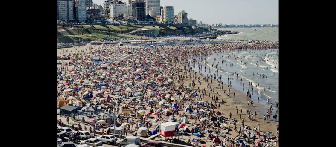  Feba analizó que la ocupación hotelera en los primeros diez días de 2020 en Mar del Plata es del 75 por ciento (NA)
