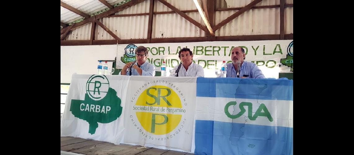 Carbap tuvo una fuerte participación en la asamblea realizada en la Sociedad Rural de Pergamino (LA OPINION)