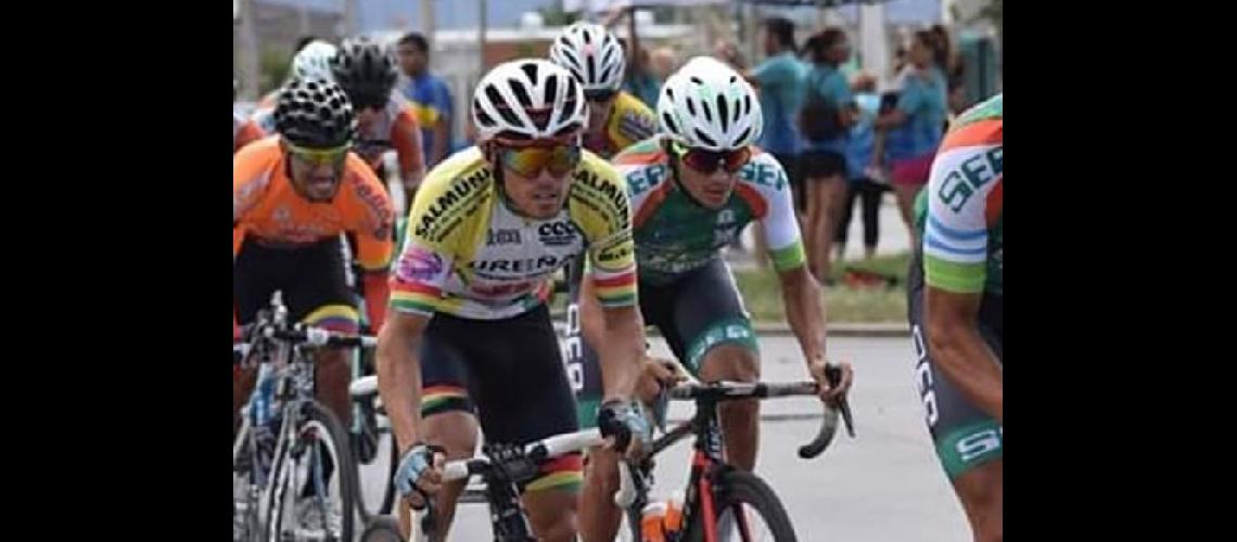  Marcos León Rodríguez confirmó su gran momento en el ciclismo con un sexto puesto en una dura carrera (MARCOS LEON RODRIGUEZ)