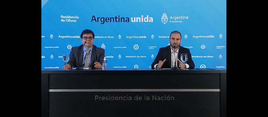  Los ministros de Economía Martín Guzmn y Trabajo Claudio Moroni durante la conferencia de prensa (NA)
