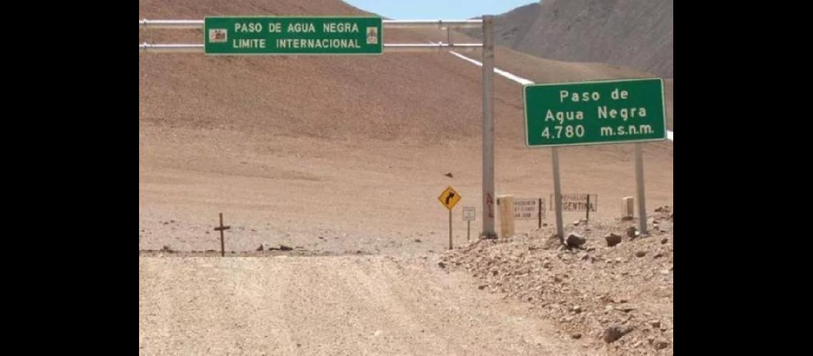  Se habilitarn pasos fronterizos desde Brasil Uruguay Bolivia Chile y Paraguay (TELAM)