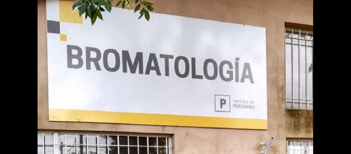  La cabina sanitaria de Bromatología funciona en avenida Almafuerte y calle 105 del barrio Otero (LA OPINION) 