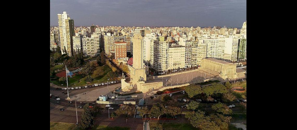  En los últimos días creció la curva de contagios en la ciudad de Rosario (ELLITORALCOM)