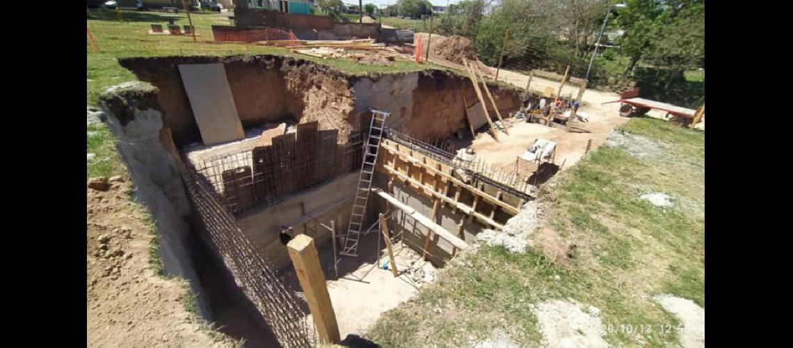  La construcción de una cisterna fue la medida adoptada para dotar de agua a Desiderio de la Fuente y barrio Ferroviario (LA OPINION) 