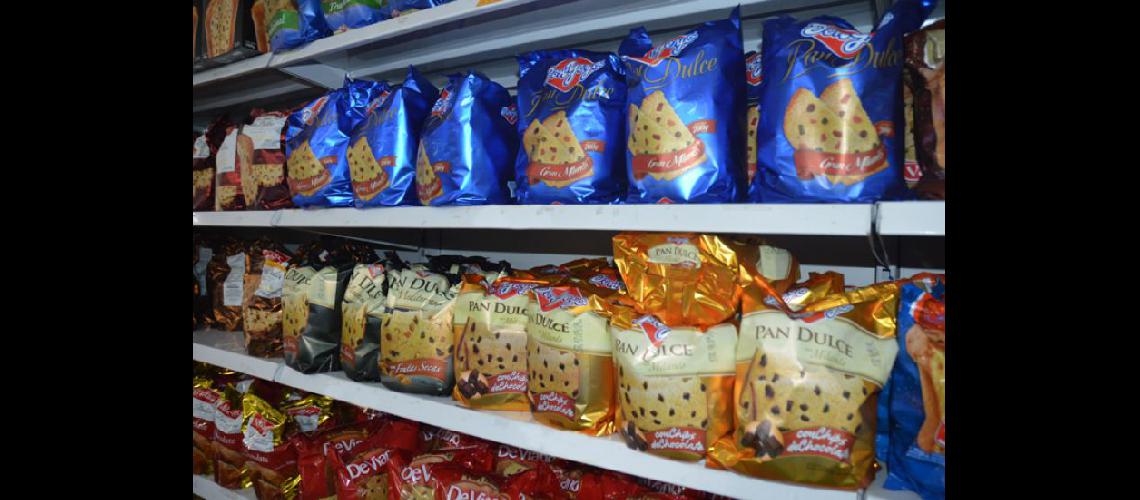  Los pan dulces  de marca nacional uno de los productos ms consumidos aumentaron en promedio un 52 por ciento  (ARCHIVO LA OPINION)