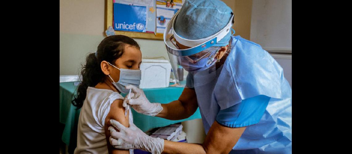  A raíz del advenimiento del coronavirus y por el asilamiento la vacunación bajó y los grupos ms afectados son los niños menores de siete años en general  (UNICEF)