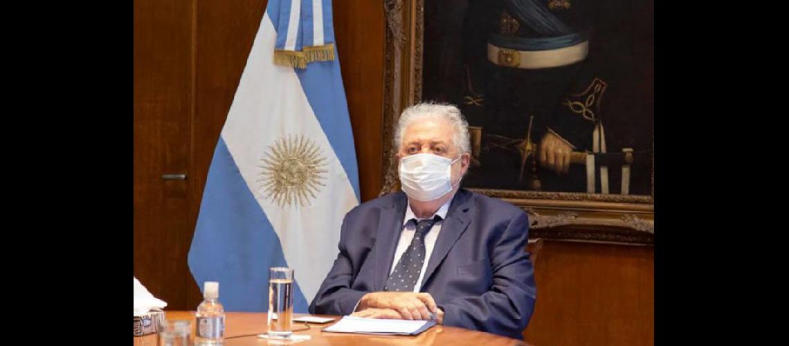  Verbitsky dijo que se había vacunado en el Ministerio de Salud de la Nación luego de pedírselo a su viejo amigo Ginés Gonzlez García (DIB)