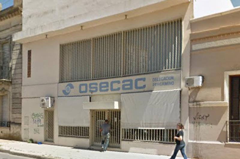 Los delincuentes se llevaron dinero en efectivo de la sede local de Osecac