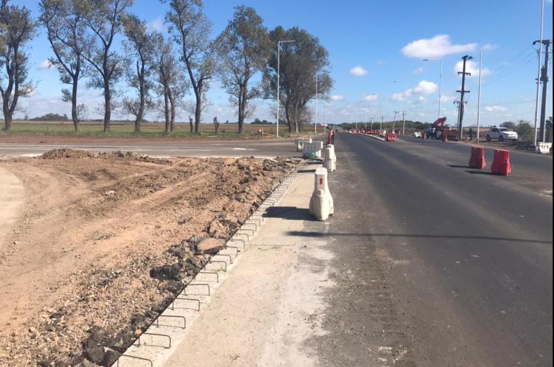 Imagen de ayer en la zona del enlace Fontezuela-autopista Nº 8 que evidencia el inminente cierre del medio anillo que mejorar notablemente el trnsi
