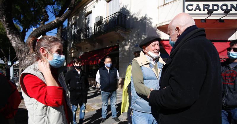 Joseacute Luis Espert en Pergamino- Hay que abrir la economiacutea y no ser los mangueros del mundo