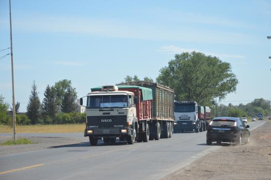 La densidad población y el creciente trnsito demandan una respuesta urgente para el cruce de rutas Nº 188 y Nº 32 en la zona norte