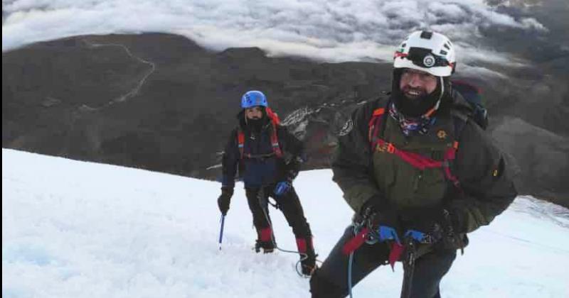 Maacutes cerca del Sol- Raimundo Nus hizo cumbre en el Chimborazo 