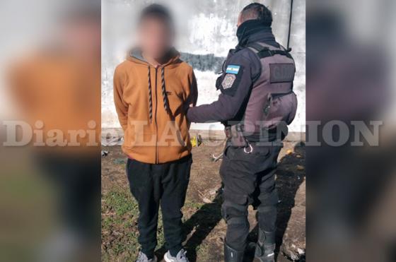 El sujeto de 19 años fue detenido en la tarde de este martes en Fernndez Blanco al 1500