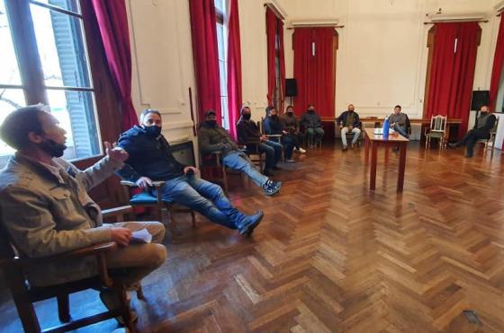 La reunión permitió abordar diferentes cuestiones que afectan a la empresa local y hubo compromiso de gestiones ante Nación 