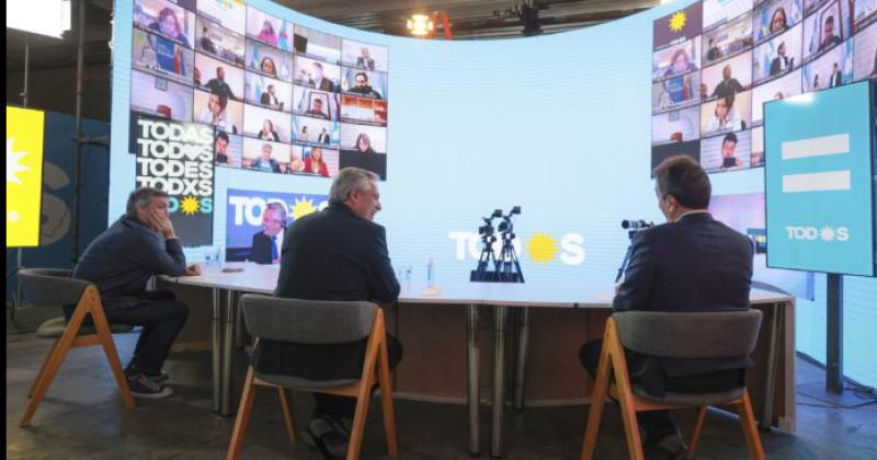 Mximo Kirchner Alberto  Fernndez y Sergio Massa durante el encuentro virtual con los candidatos
