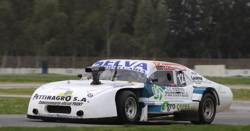 Gabriel Selva logró su primer podio del año en el Turismo 4000 Argentino