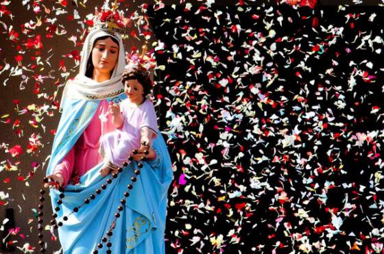 El 25 de septiembre de 1983 la Virgen se aparece por primera vez a Gladys una creyente