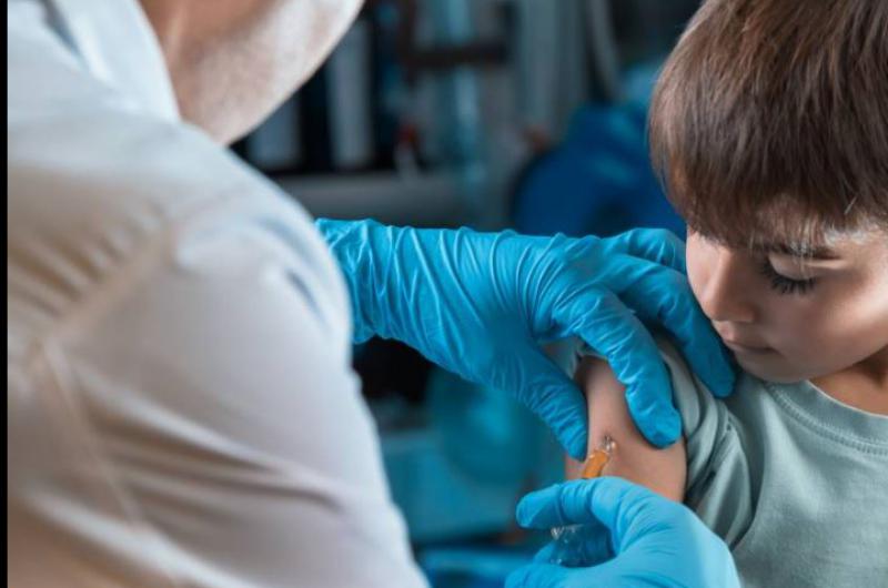 Esta semana comenzó la vacunación a niños de entre tres y 11 años