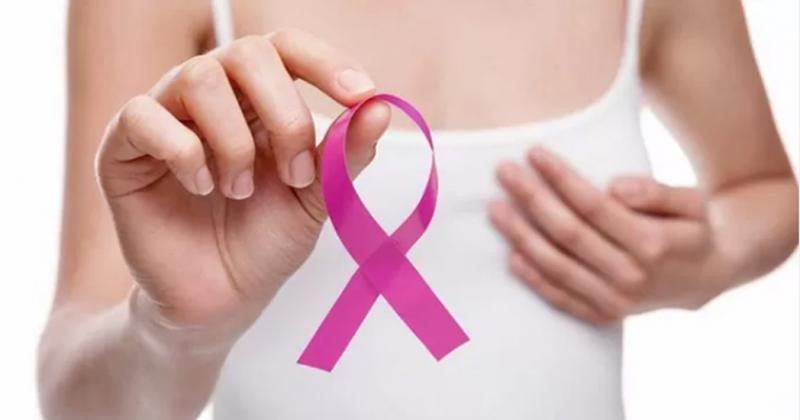 La consulta anual con el mastólogo y la mamografía anual a partir de los 40 años es la mejor manera de llegar a tiempo al diagnóstico