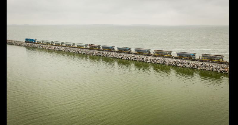 La habilitación del tramo sobre la laguna permitir mejorar notablemente los tiempos de viaje del tren de cargas