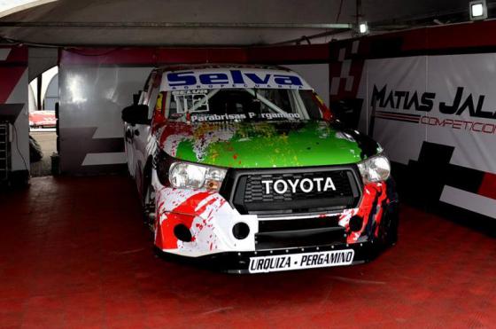 La Toyota Hilux del Homero Racing con la que Mauricio Selva debutar este fin de semana en el TC Pick Up