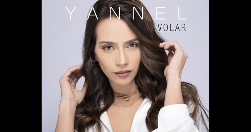 Volar Yannel cantautora compositora e instrumentista est ligada a la música desde los 6 años