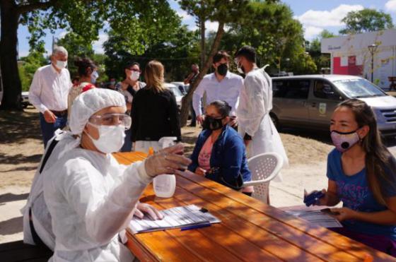 La variante Ómicron de coronavirus no da tregua en el interior de la provincia de Buenos Aires