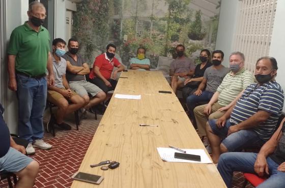 La reunión entre los empresarios panaderos se desarrolló el martes en la sede de la Cmara de Alimentarios