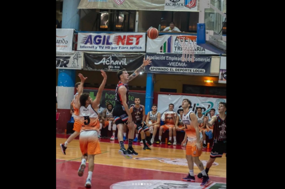 Pergamino Bsquet cayó ante Deportivo Viedma 94 a 81