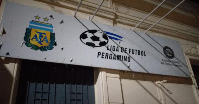 La temporada 2022 de la Liga de Fútbol de Pergamino incluir dos torneos- Apertura y Clausura 
