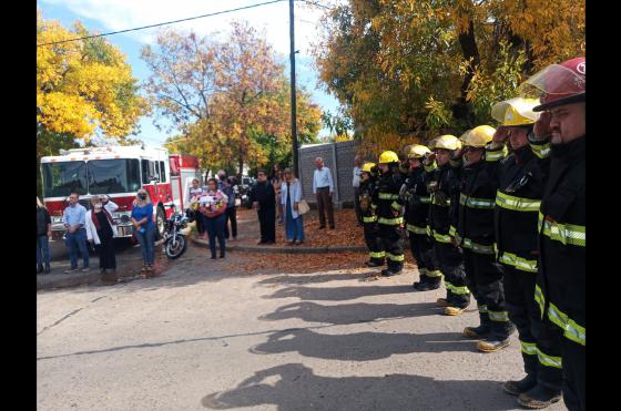 Los Bomberos participaron de la ceremonia conmemorativa