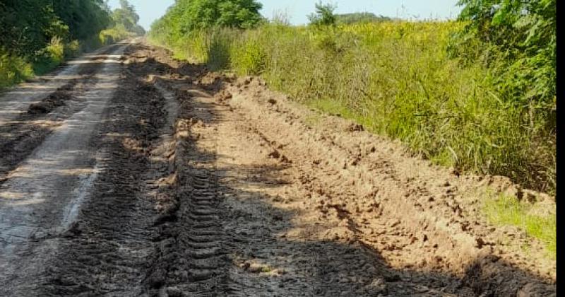 Es evidente la falta de mantenimiento de los caminos en la zona Ayerza 