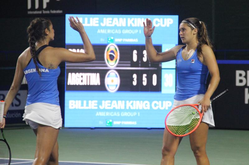 Julia Riera formó la pareja de dobles de Argentina con Jazmín Ortenzi y juntas se anotaron dos victorias