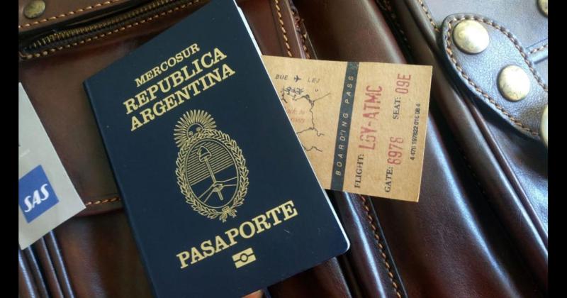 El pasaporte común demora hasta seis meses en llegar Pero la opción exprés a las 96 est disponible