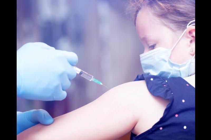 Para que los ms pequeños sean vacunados contra el coronavirus deben estar inscriptos para recibir un turno