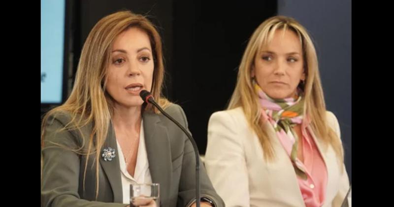Flavia Royón secretaria de Energía y Malena Galmarini titular de Aysa