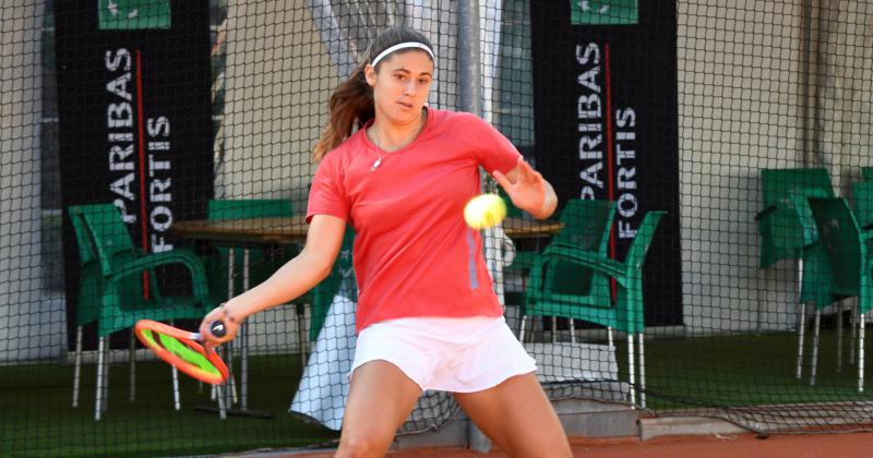 La tenista pergaminense ratificó su gran semana venciendo a la mxima candidata al título