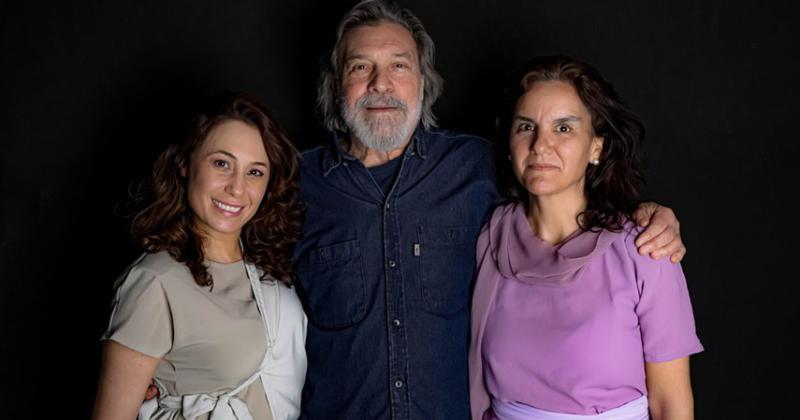 Luciana Procaccini Romn Caracciolo y Gabriela Gonzlez López después del ensayo