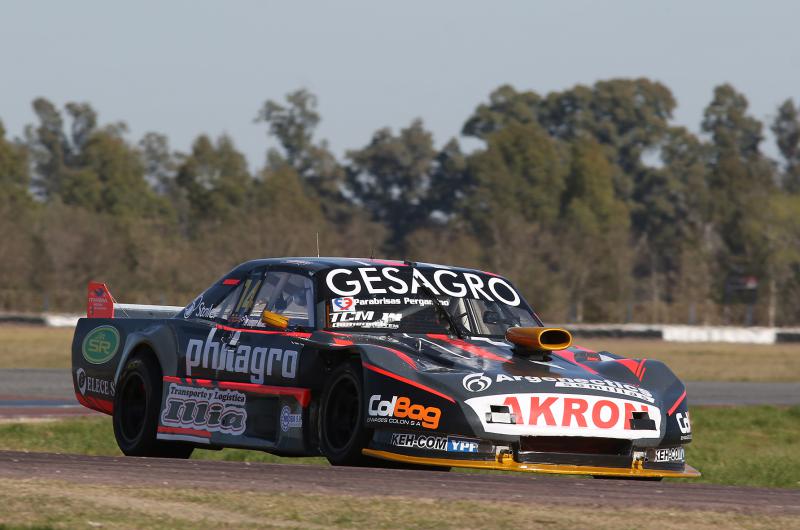 Alfonso Domenech fue protagonista en los dos entrenamientos de ayer con la Dodge del equipo Galarza Racing