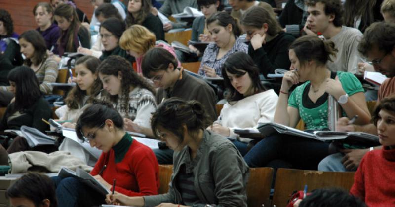 Para la provincia de Buenos Aires se proyectan tres nuevas universidades