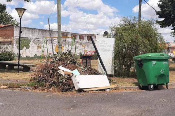 En todos los barrios hay problemas por la incorrecta disposición de la basura y esto genera reclamos