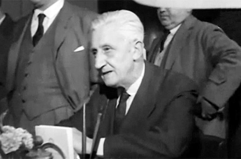 Arturo Illia asumió la presidencia el 12 de octubre de 1963