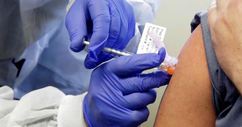 Para evitar cuadros graves de la enfermedad internaciones y la muerte las personas deben vacunarse